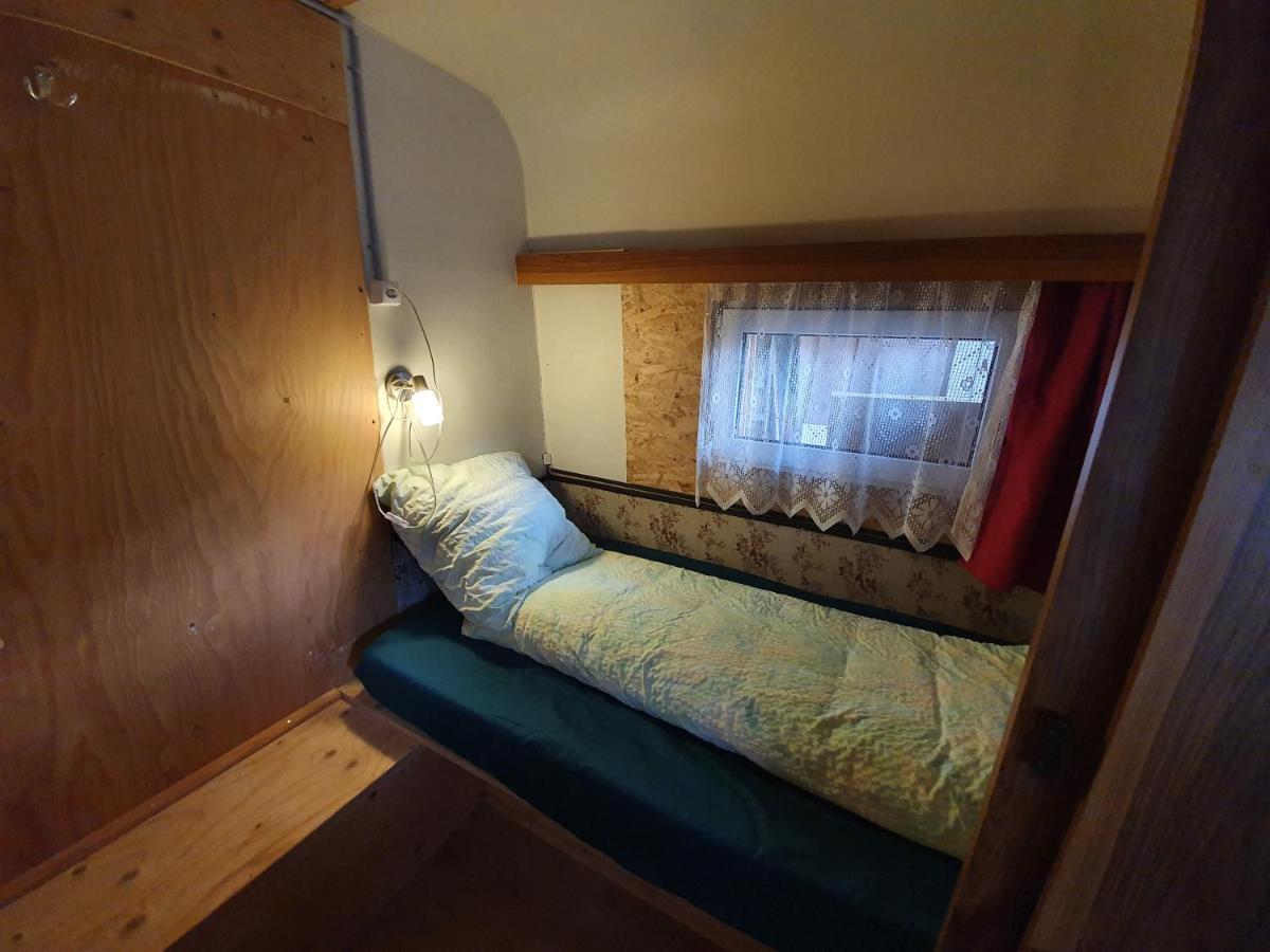 Hostel Le Chandelier Saint-Ursanne Εξωτερικό φωτογραφία